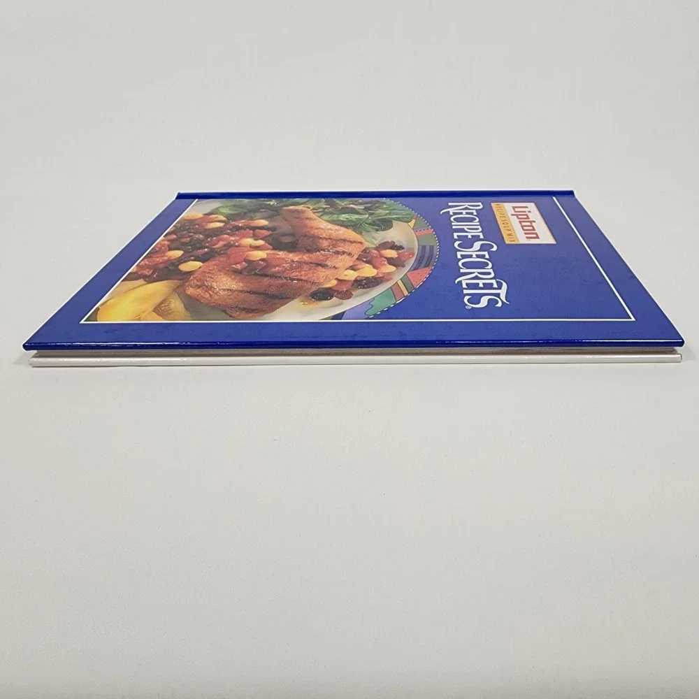 VINTAGE‎ Lipton Recipe Soup MIX Recipe Secrets Cookbook by Thomas J. Lipton 1995